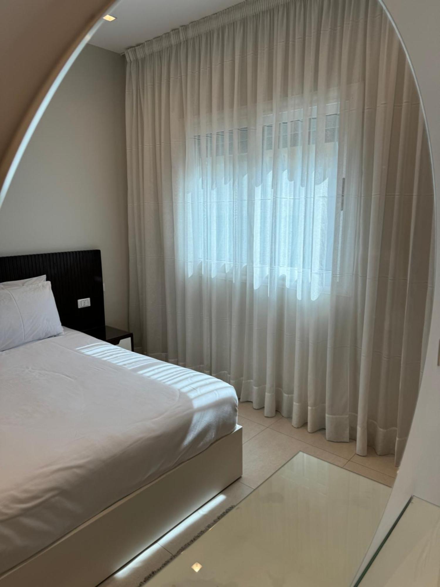 Elegance Tower Aparthotel Giza Екстериор снимка